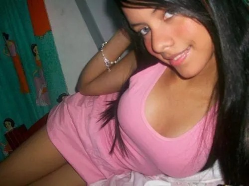 Ines, 26 anni — incontri sesso a Rossano Stazione