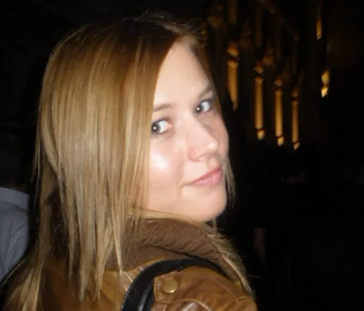 Flora, 24 anni — incontri sesso a Padova