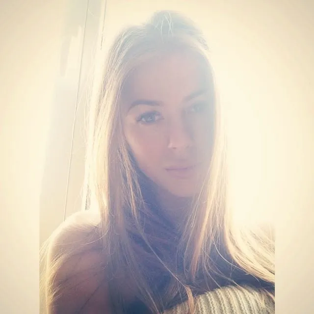 Isabella, 23 anni — incontri sesso a Cantù