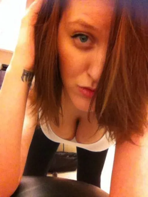 Amira, 22 anni — incontri sesso a Torino