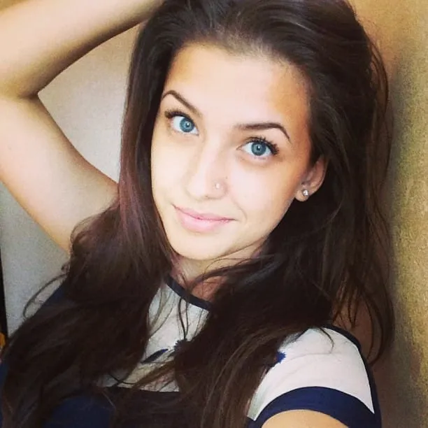 Yara, 34 anni — incontri sesso a Lido