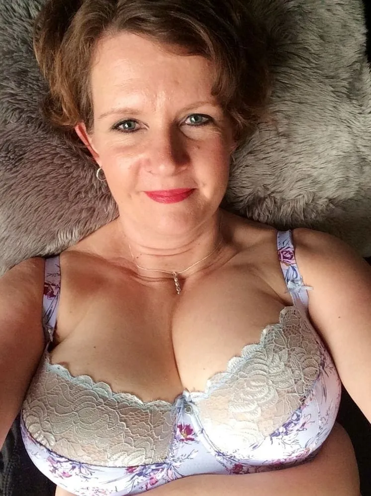 Valentina, 27 anni — incontri sesso a Treviso